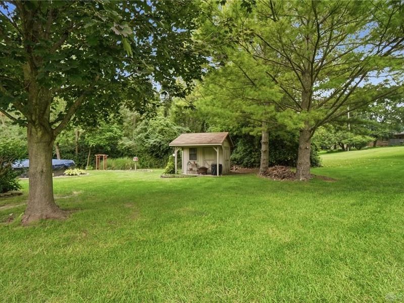 4146 Ashton Lane, Springfield, OH 45503 Photo 77