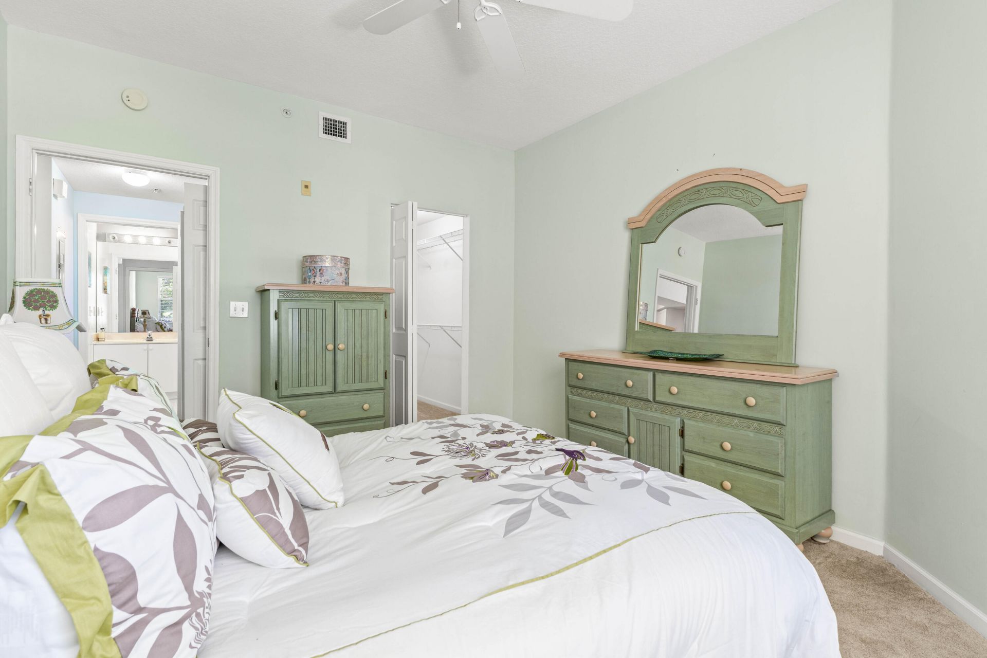 1957 Brandywine Road, Unit 302, West Palm Beach, FL 33409 Photo