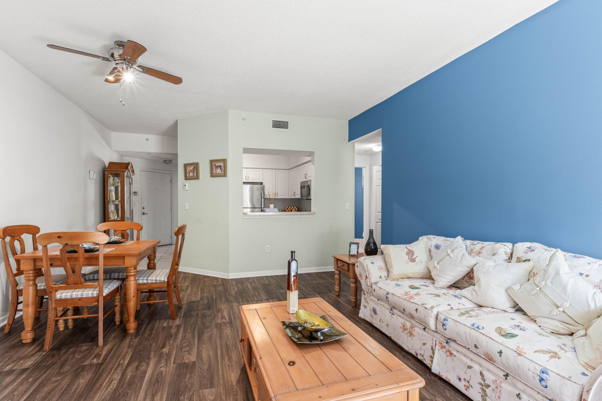 1967 Brandywine Road, Unit 302, West Palm Beach, FL 33409 Photo