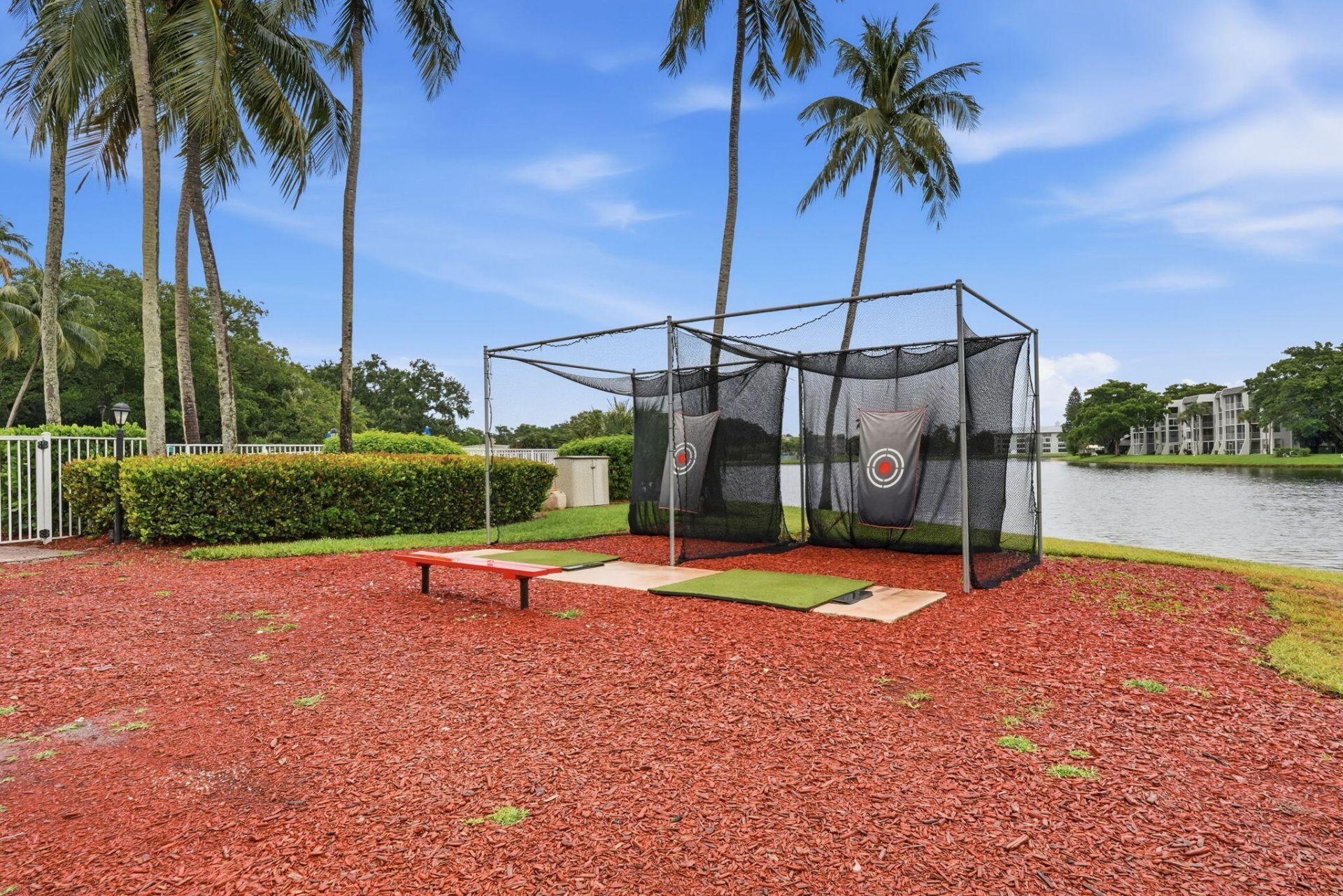 9325 Lagoon Place, Unit 405, Davie, FL 33324 Photo