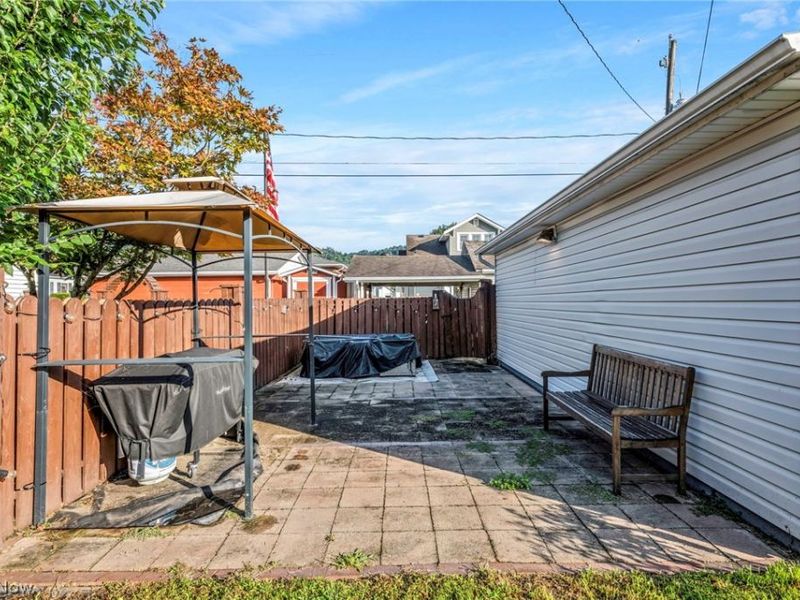 4561 Lincoln Avenue, Shadyside, OH 43947 Photo 26