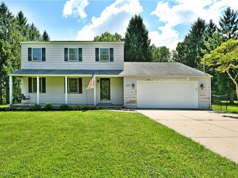 3225 Hewitt Gifford Road, Warren, OH 44481 Photo 1