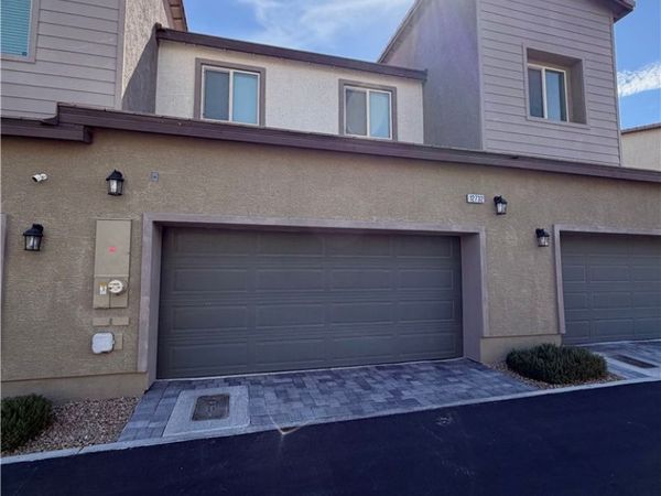12732 Feathersong Street , Henderson, NV 89044