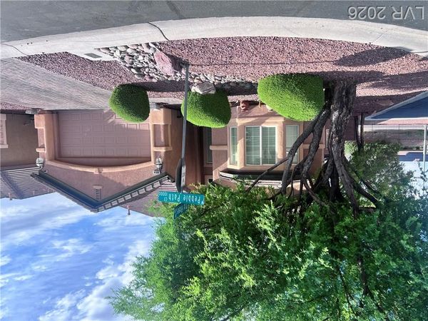 10054 Pebble Path Court, Las Vegas, NV 89148