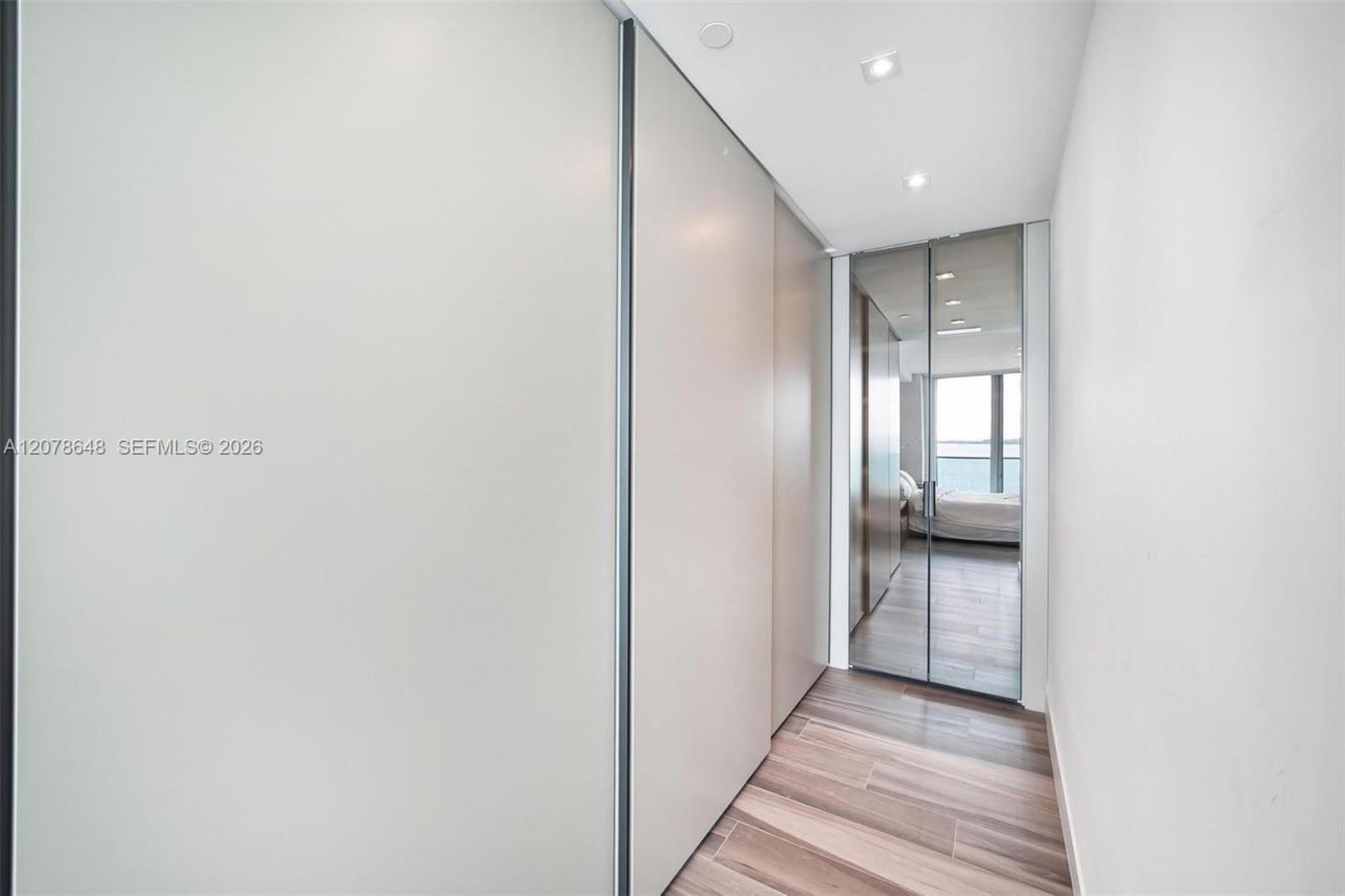 1331 Brickell Bay Dr , Unit BL-33, Miami, FL 33131 Photo