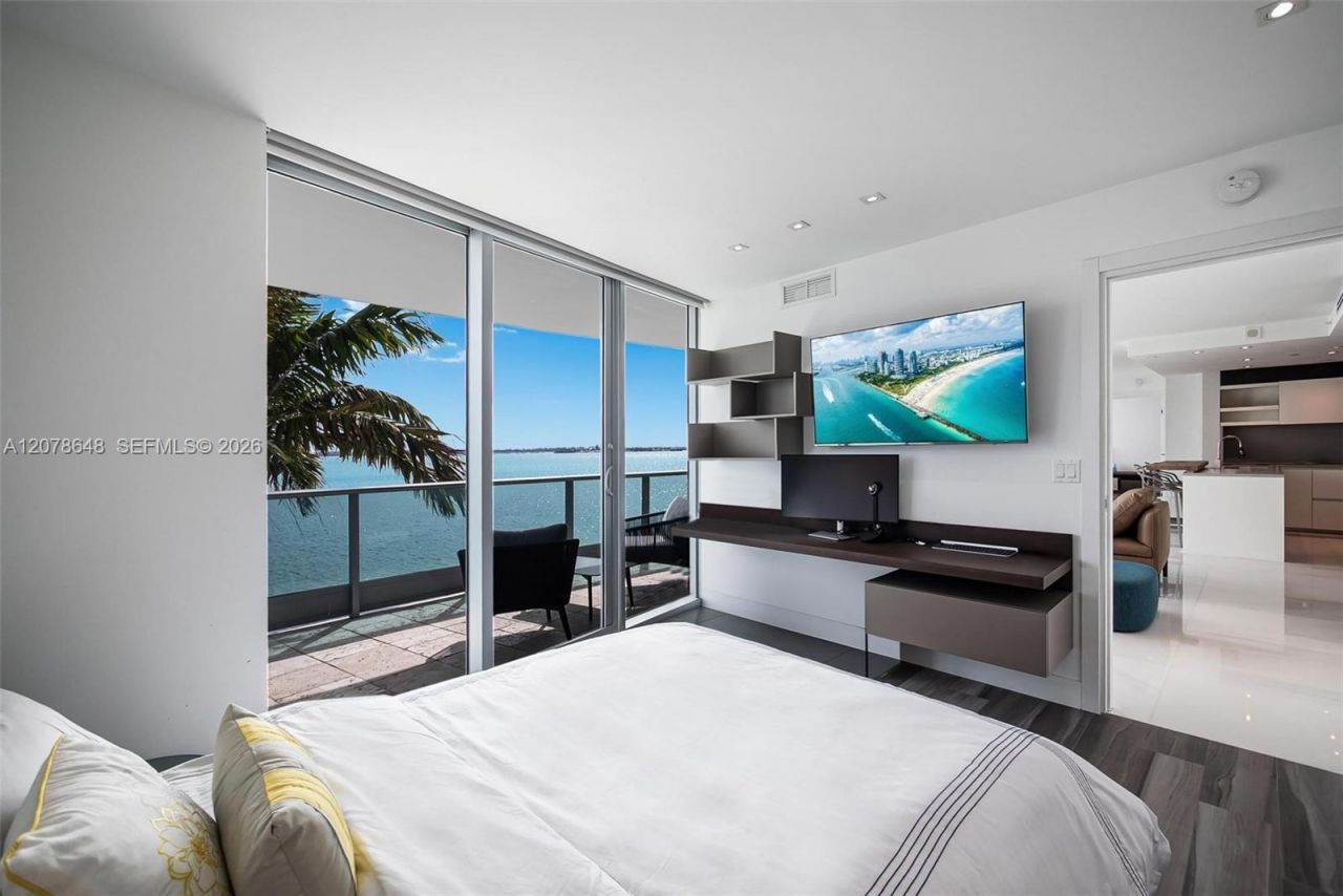 1331 Brickell Bay Dr , Unit BL-33, Miami, FL 33131 Photo
