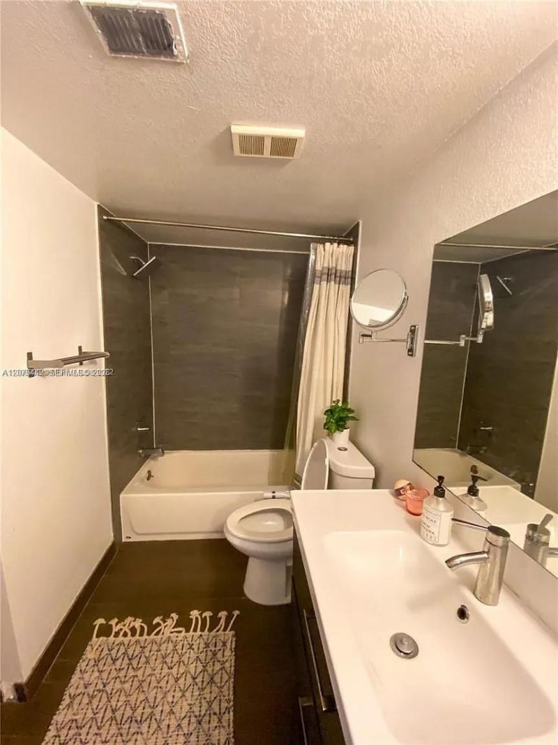 13090 Vista Isles Dr, Unit 125, Sunrise, FL 33325 Photo