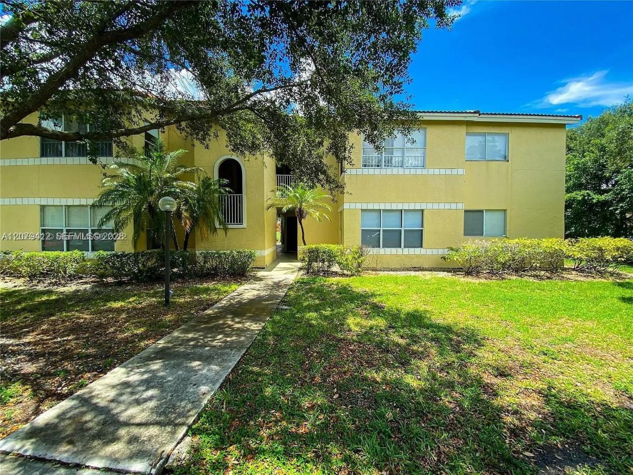 13090 Vista Isles Dr, Unit 125, Sunrise, FL 33325 Photo
