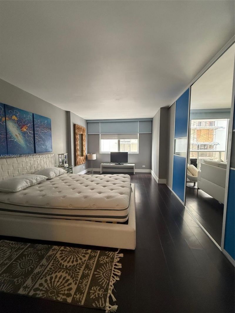 6039 Collins Ave, Unit 1505, Miami Beach, FL 33140 Photo