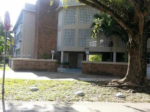 6580 Santona St , Unit A3, Coral Gables, FL 33146