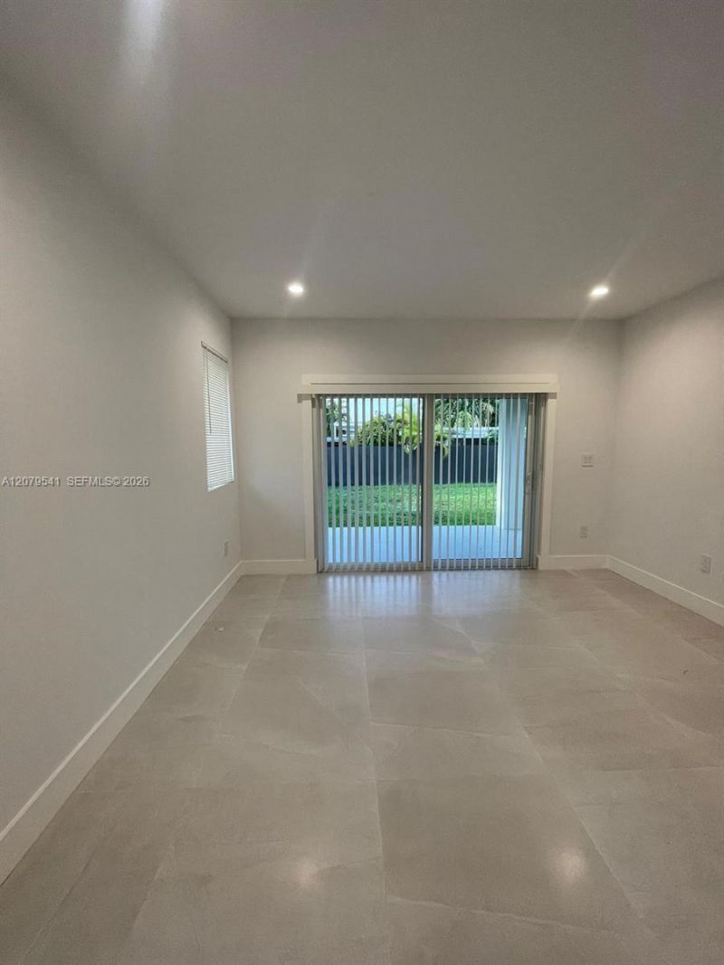 6331 SW 23rd St, Miami, FL 33155 Photo