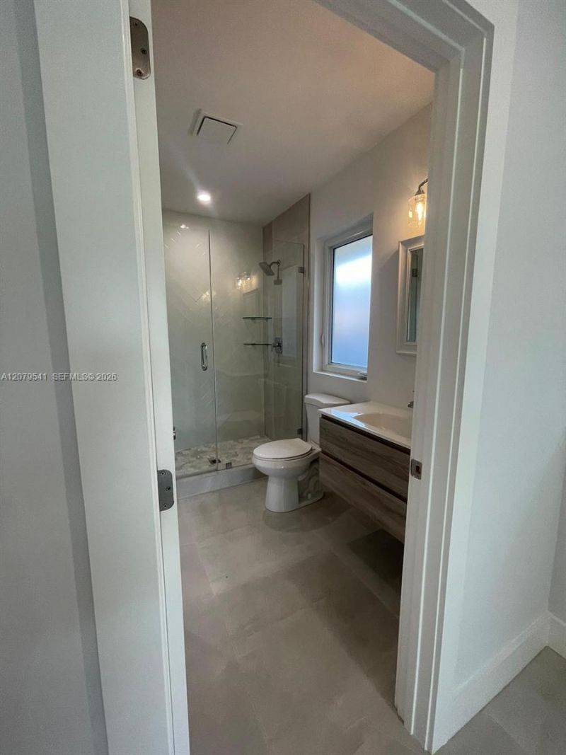 6331 SW 23rd St, Miami, FL 33155 Photo