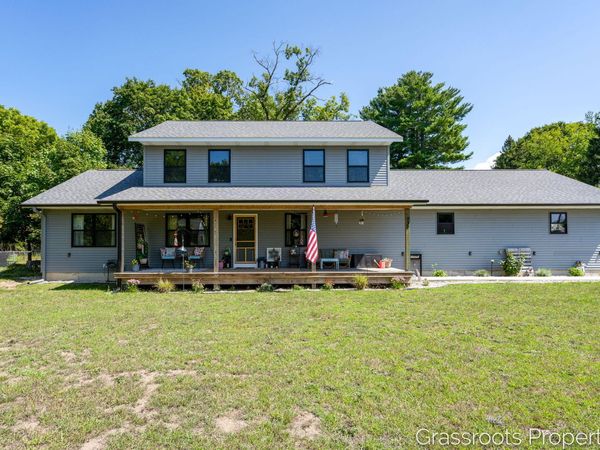 939 S Mears Avenue, Whitehall, MI 49461