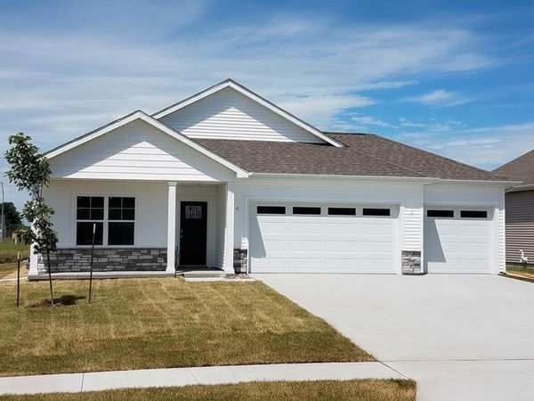 3380 Paradise Lane, Waukee, IA 50263