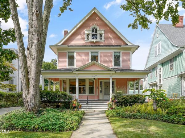2255 Robinwood Avenue, Toledo, OH 43620