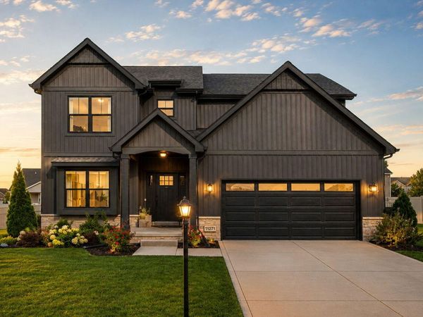 11271 Elkhart Circle, Crown Point, IN 46307
