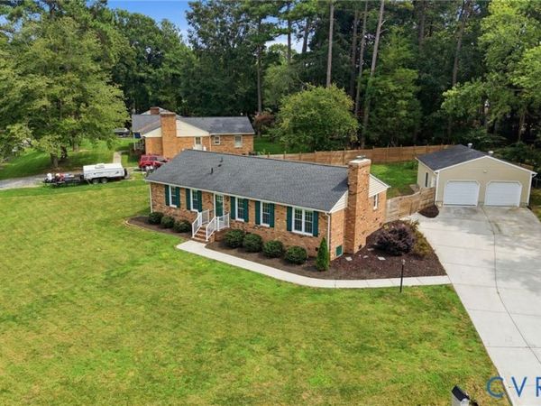 3221 Clintwood Road , Midlothian, VA 23112