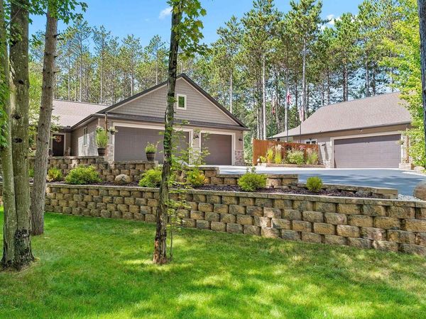 863 MAPLE LEAF TRAIL, Sobieski, WI 54171