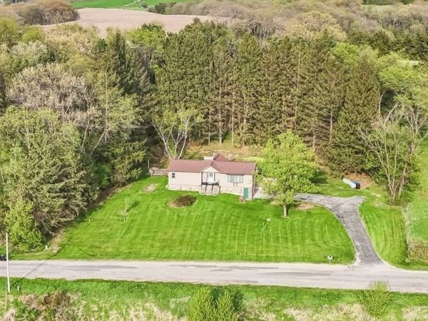 5030 S Valley Road, Black Earth, WI 53515