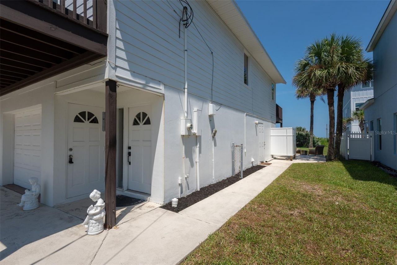 712 Central Ave N, Flagler Beach, FL 32136 Photo