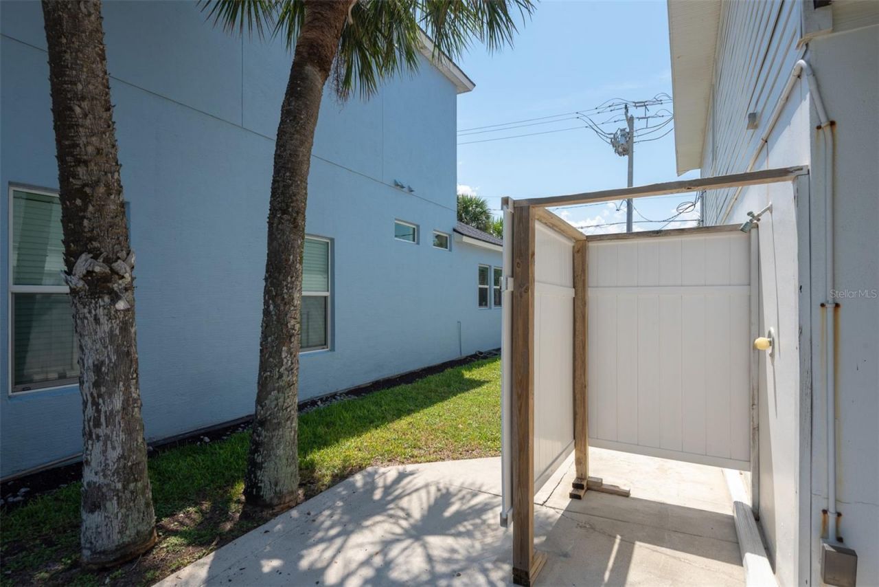 712 Central Ave N, Flagler Beach, FL 32136 Photo