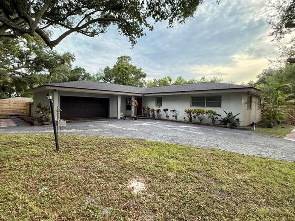 384 LENTZ ROAD , BELLEAIR BLUFFS, FL 33770