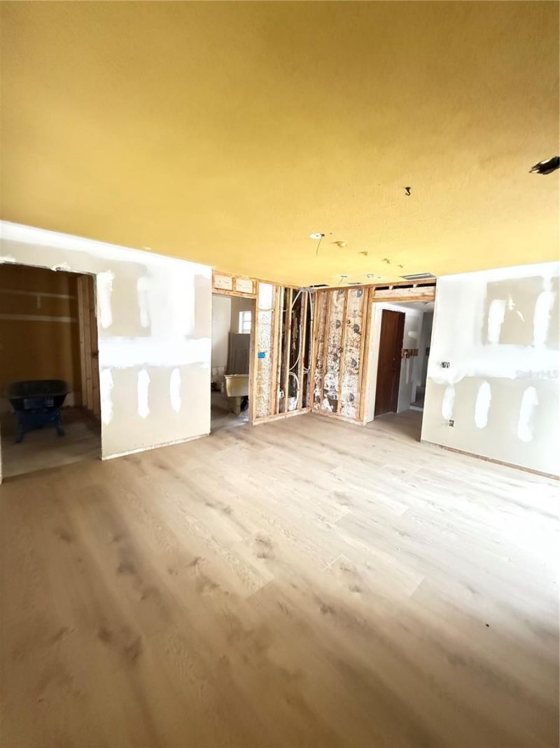 384 Lentz Road, Belleair Bluffs, FL 33770 Photo
