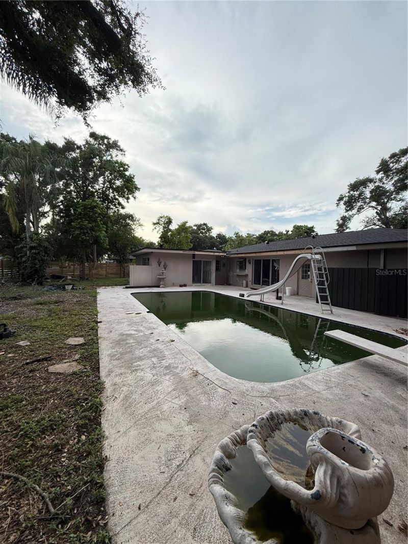 384 Lentz Road, Belleair Bluffs, FL 33770 Photo
