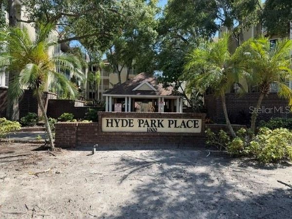 1000 W HORATIO STREET , Unit 226, TAMPA, FL 33606