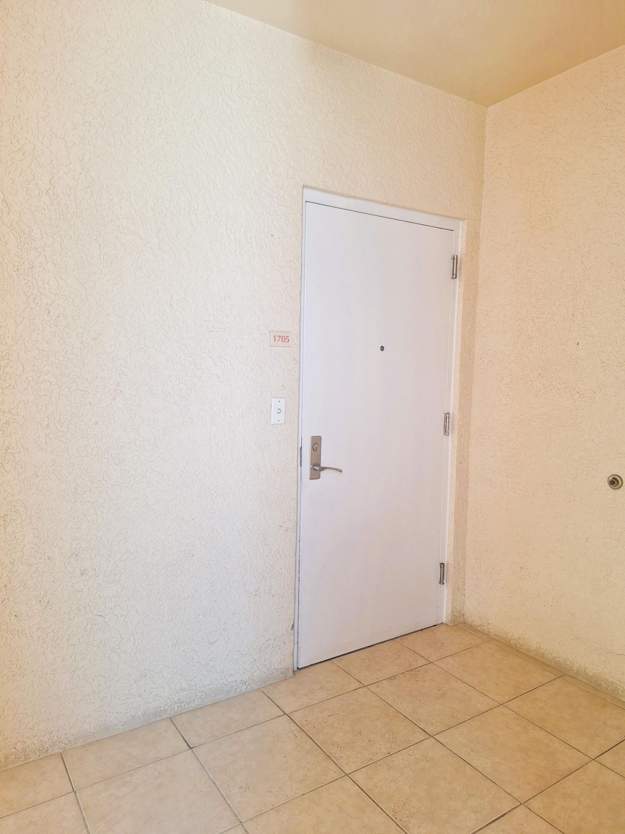 2650 Lake Shore Drive, Unit 1705, Riviera Beach, FL 33404 Photo