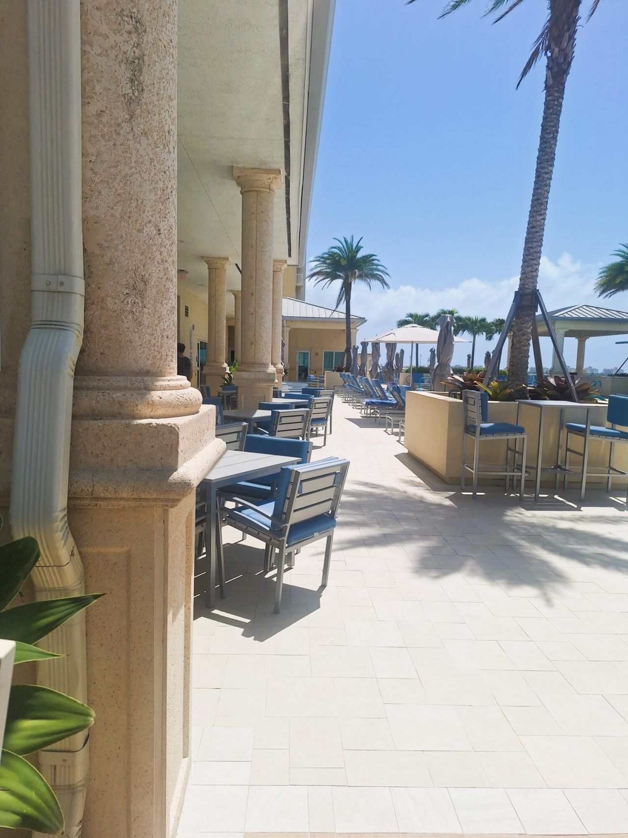 2650 Lake Shore Drive, Unit 1705, Riviera Beach, FL 33404 Photo
