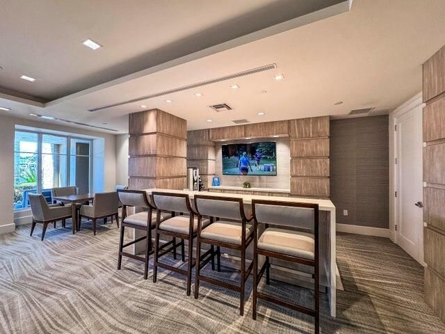 2700 Donald Ross Road, Unit 306, Palm Beach Gardens, FL 33410 Photo