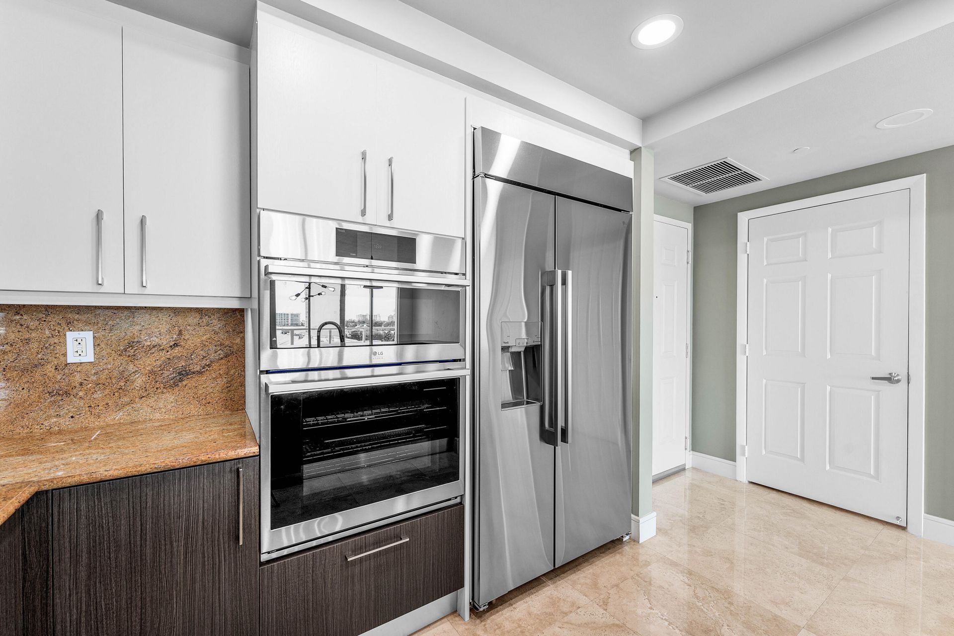 1819 SE 17th Street, Unit 708, Fort Lauderdale, FL 33316 Photo