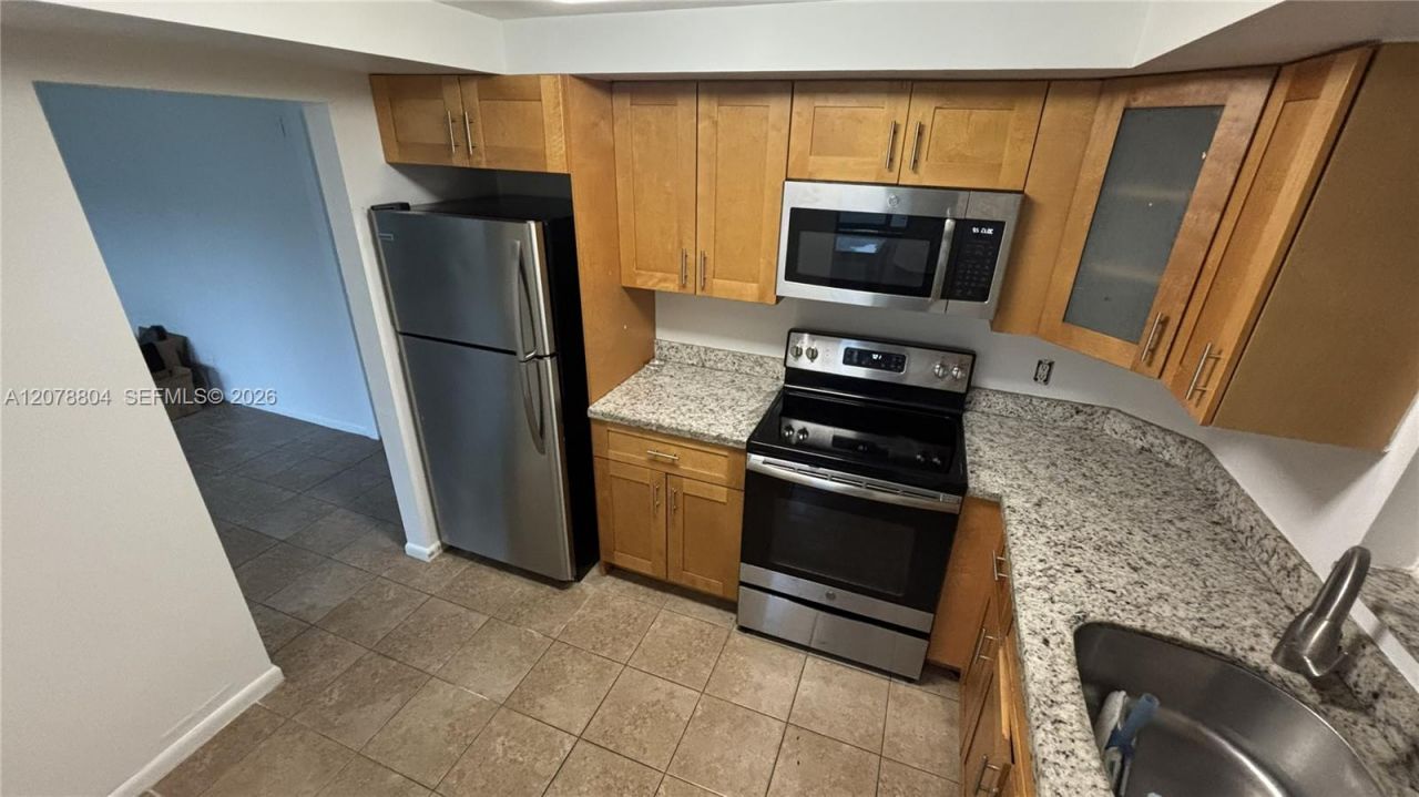 3257 NE 13th St , Unit 101, Pompano Beach, FL 33062 Photo
