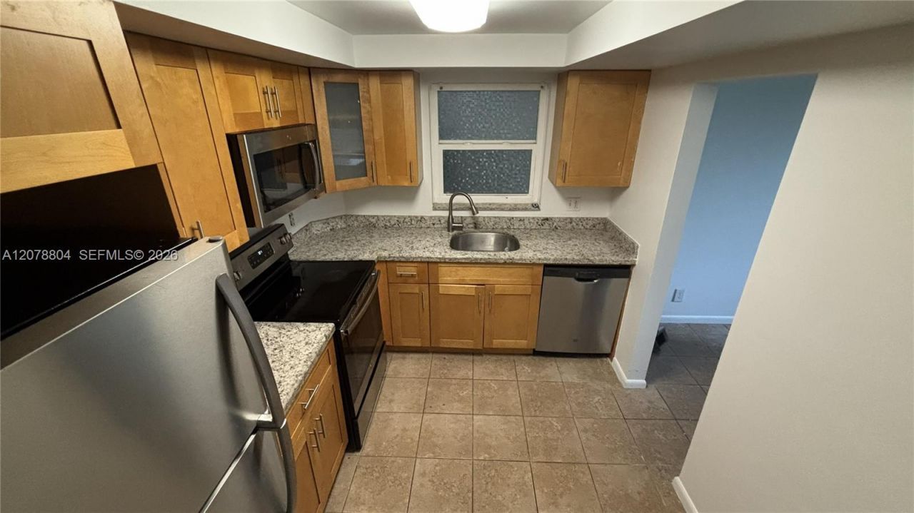 3257 NE 13th St , Unit 101, Pompano Beach, FL 33062 Photo