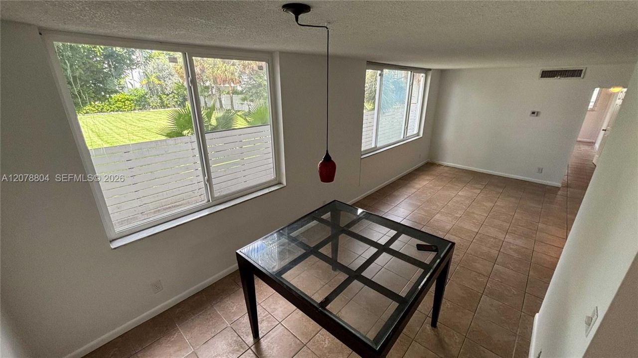 3257 NE 13th St , Unit 101, Pompano Beach, FL 33062 Photo