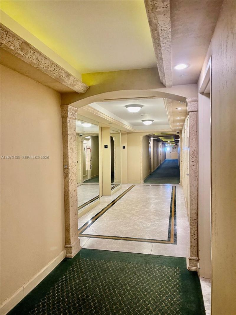 1901 Brickell Ave , Unit B506, Miami, FL 33129 Photo