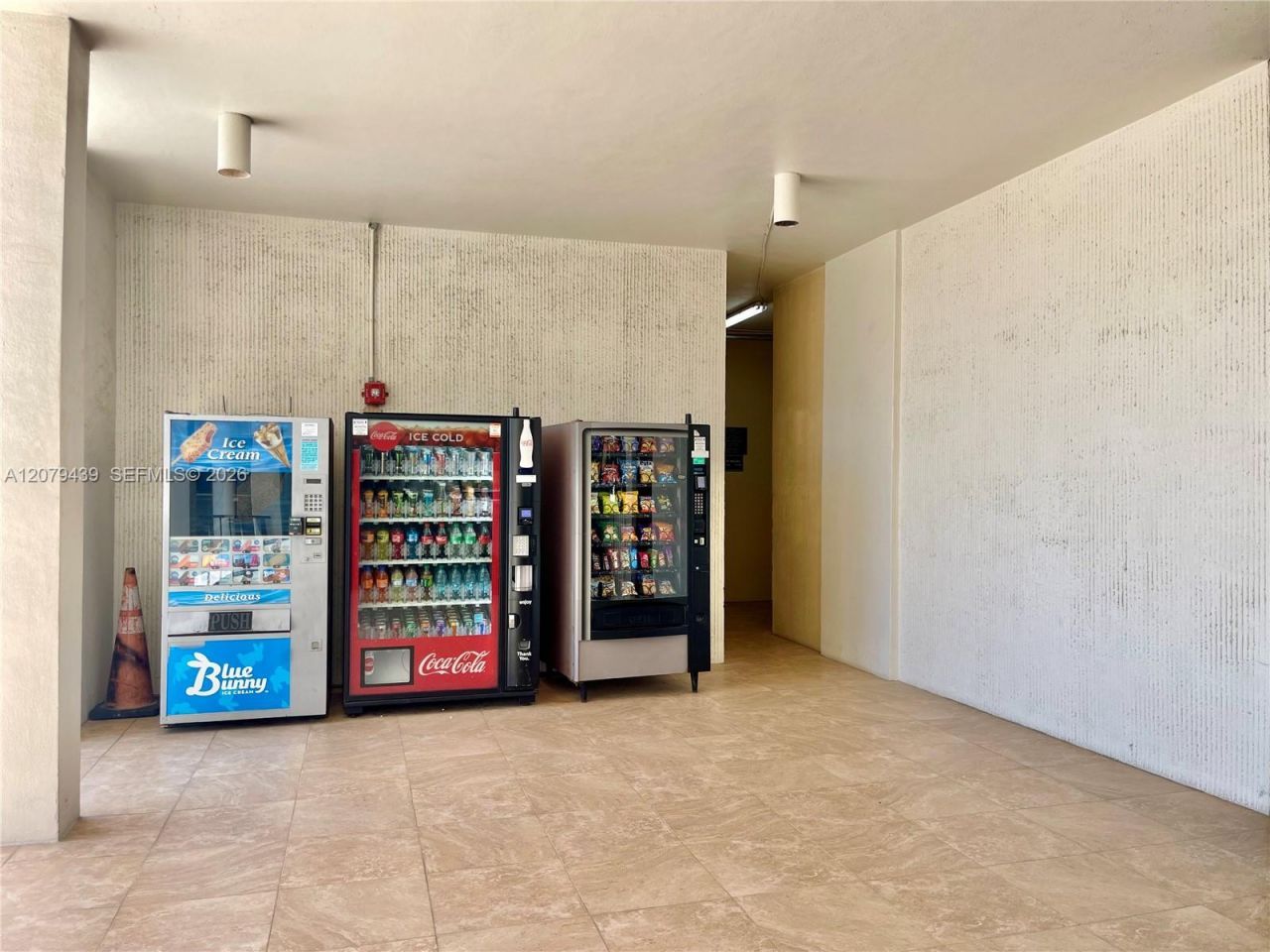1901 Brickell Ave , Unit B506, Miami, FL 33129 Photo