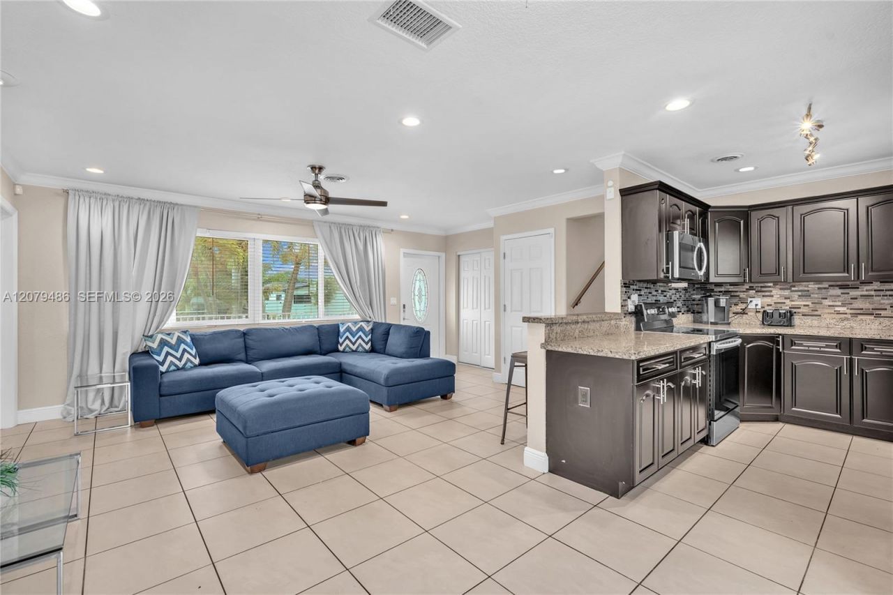 628 SW 4th St, Hallandale Beach, FL 33009 Photo