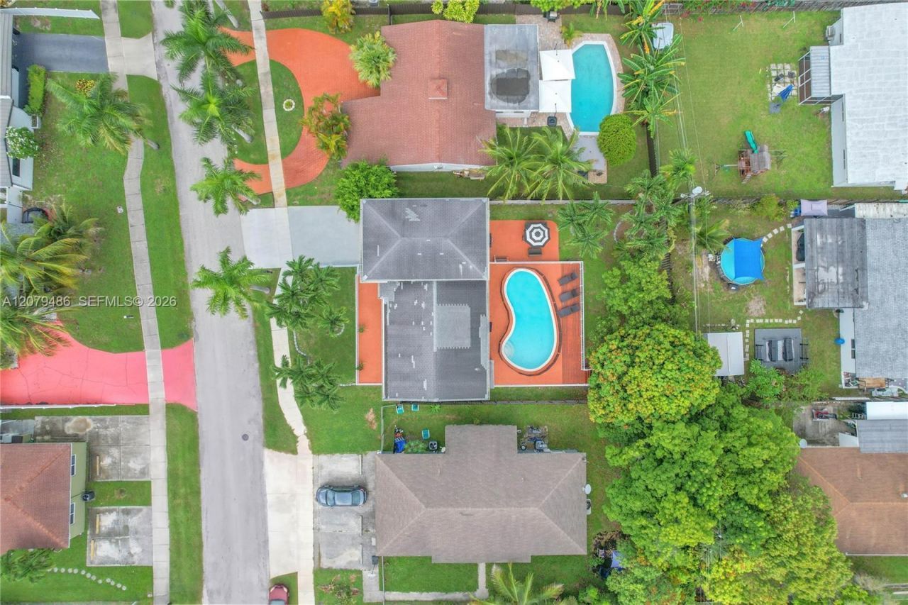 628 SW 4th St, Hallandale Beach, FL 33009 Photo