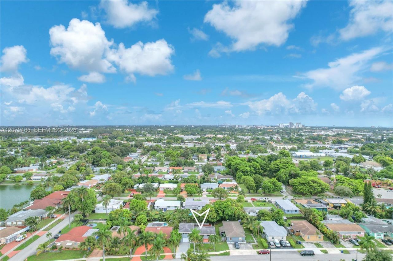 628 SW 4th St, Hallandale Beach, FL 33009 Photo