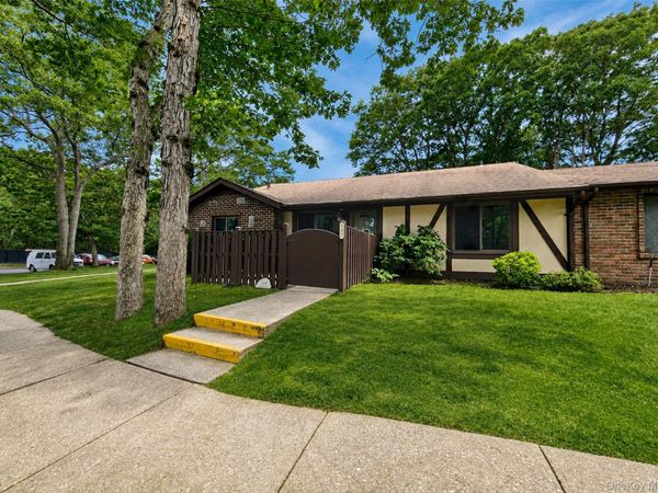 145 Cambridge Drive , Port Jefferson, NY 11776