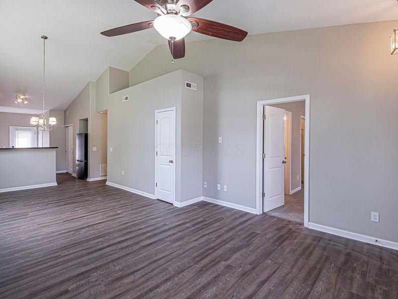 6175 Broad Stripes Avenue, Unit 224, Galloway, OH 43119 Photo 4