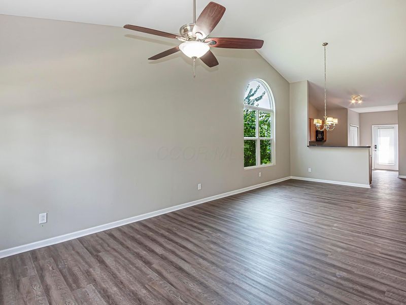 6175 Broad Stripes Avenue, Unit 224, Galloway, OH 43119 Photo 6