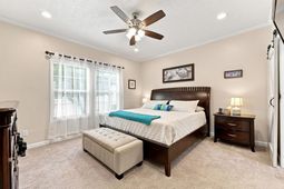 2420 Hilburn St.  photo 4