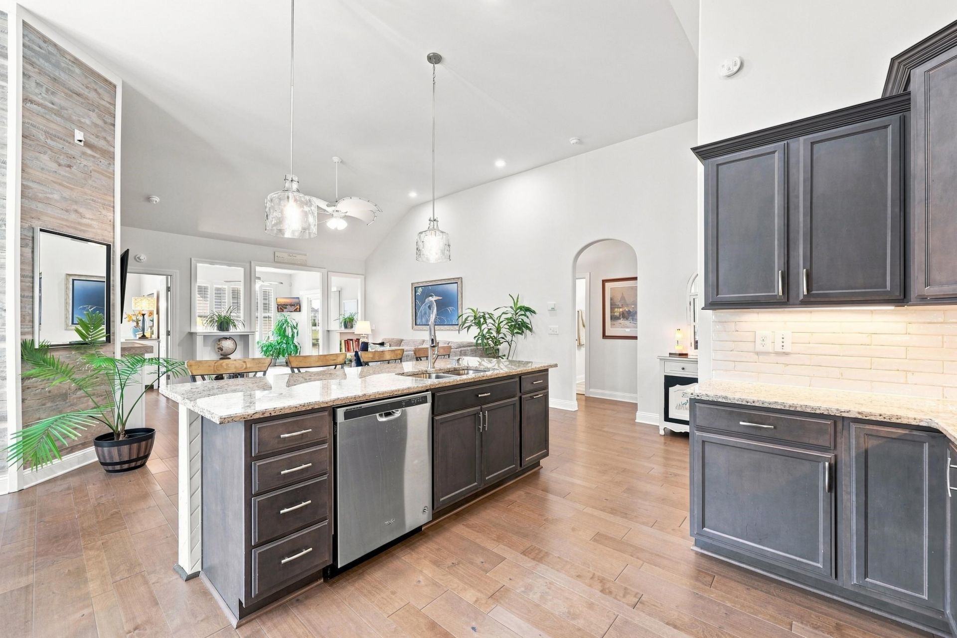 231 Hull St. Photo 13