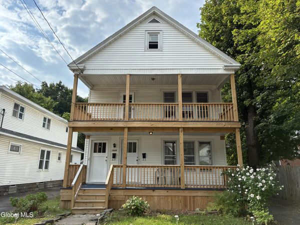 1928 Broad Street, Schenectady, NY 12306