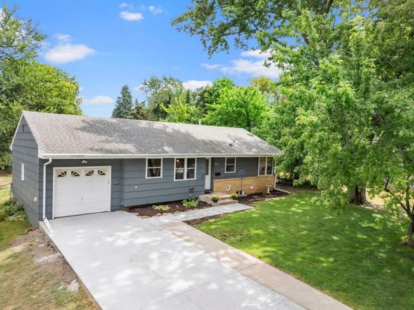 4016 Idaho Avenue N, Golden Valley, MN 55427
