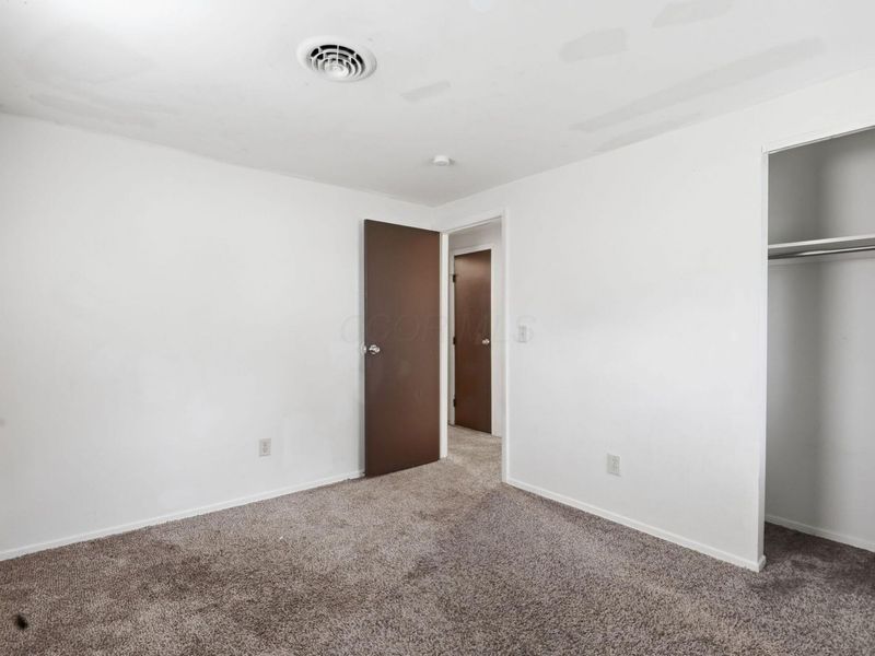 3698 Paris Boulevard , Westerville, OH 43081 Photo 15