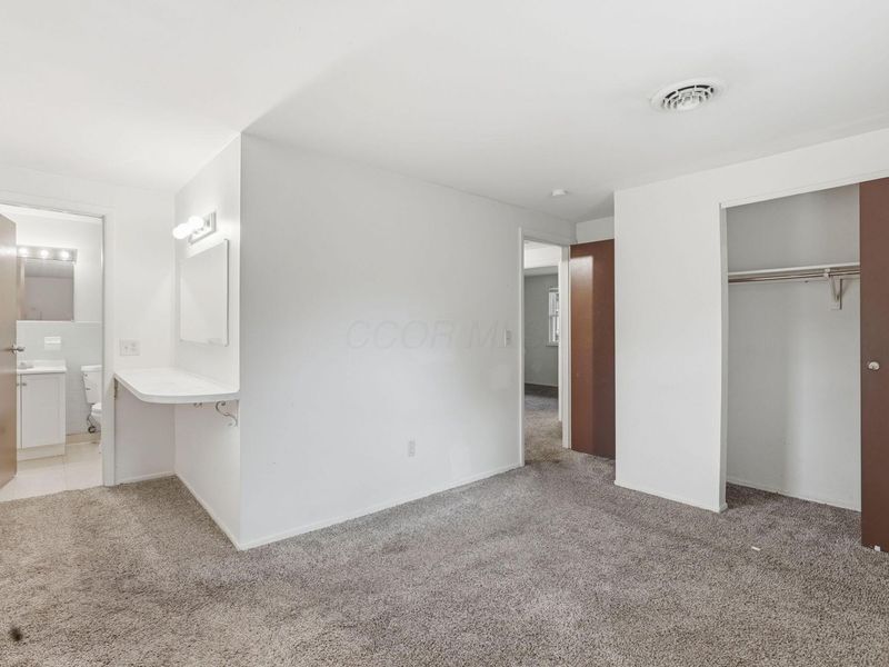 3698 Paris Boulevard , Westerville, OH 43081 Photo 17